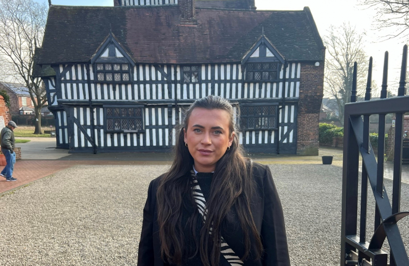 Nicola Richards at the Oak House Museum